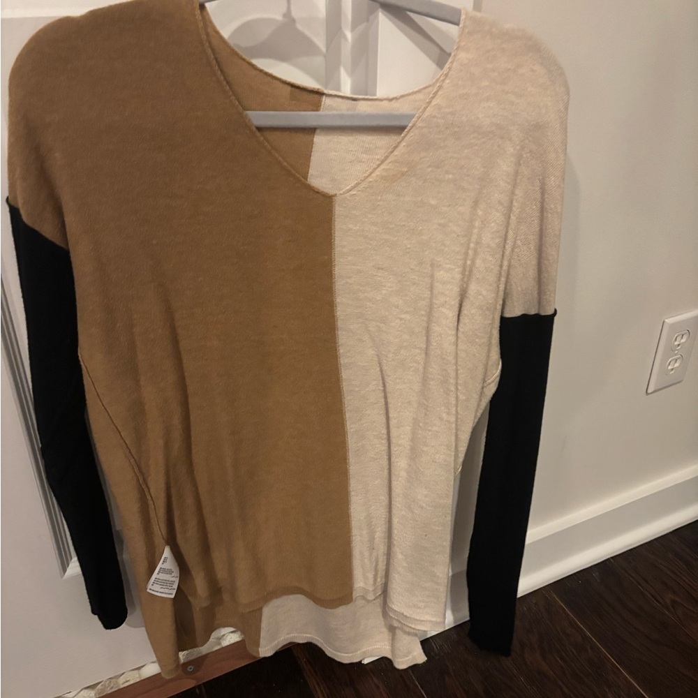 INC International Concepts Tan and Cream Sweater